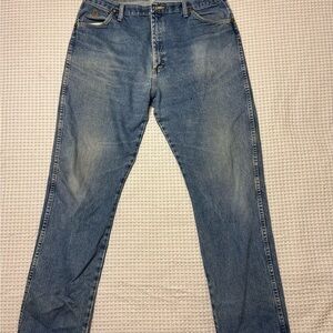 Wrangler George Strait Cowboy Cut Collection Denim Jeans